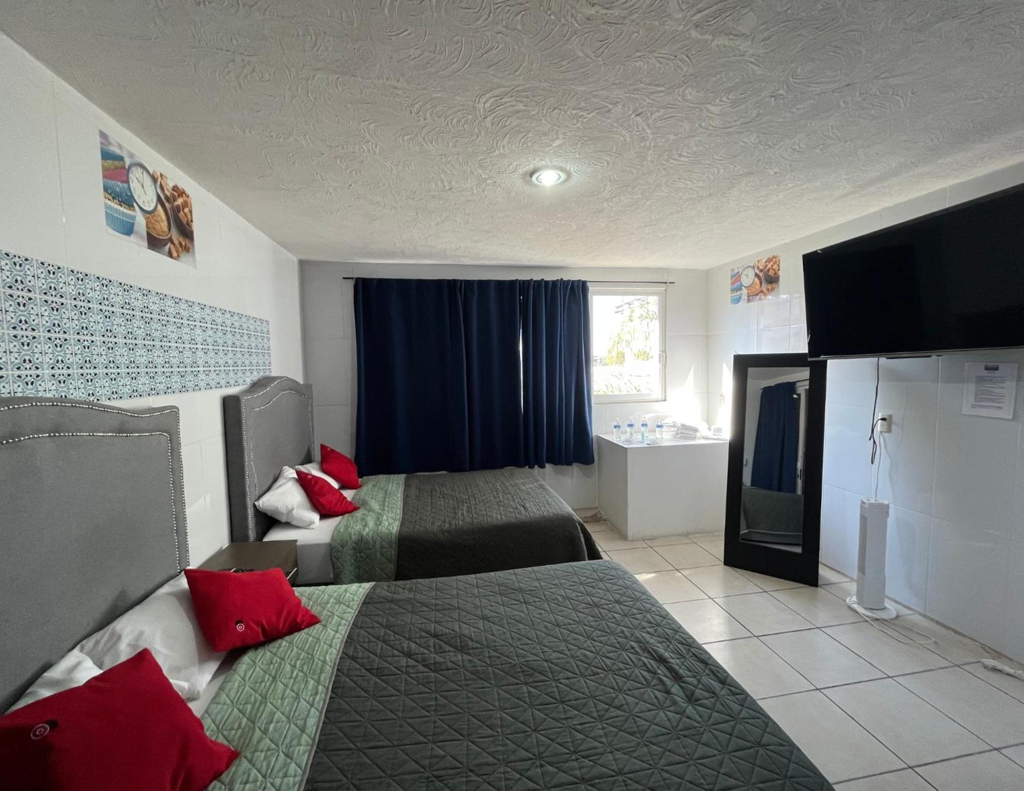 4 Venator House Boutique Aparthotel León Exteriör bild